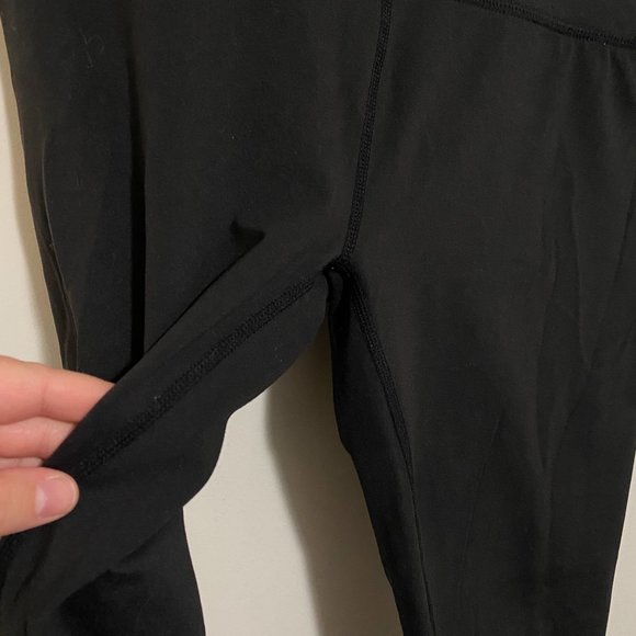 Varley Athletic/Athleisure Black Cropped Legging 23" Inseam Size Medium - Picture 4 of 9
